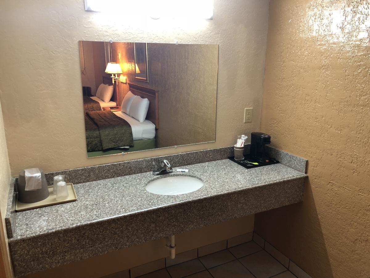 Deluxe Inn Lawton Eksteriør bilde